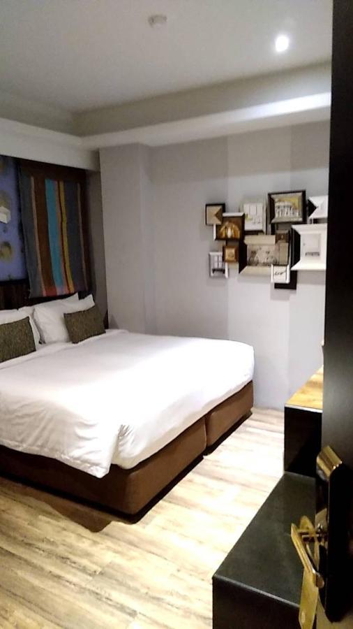 Hôtel Aspira D'Andora Sukhumvit 16 - Asoke à Bangkok Extérieur photo